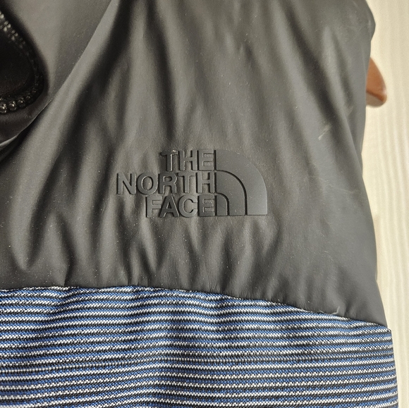 Womens Northface Vest - Picture 7 of 7
